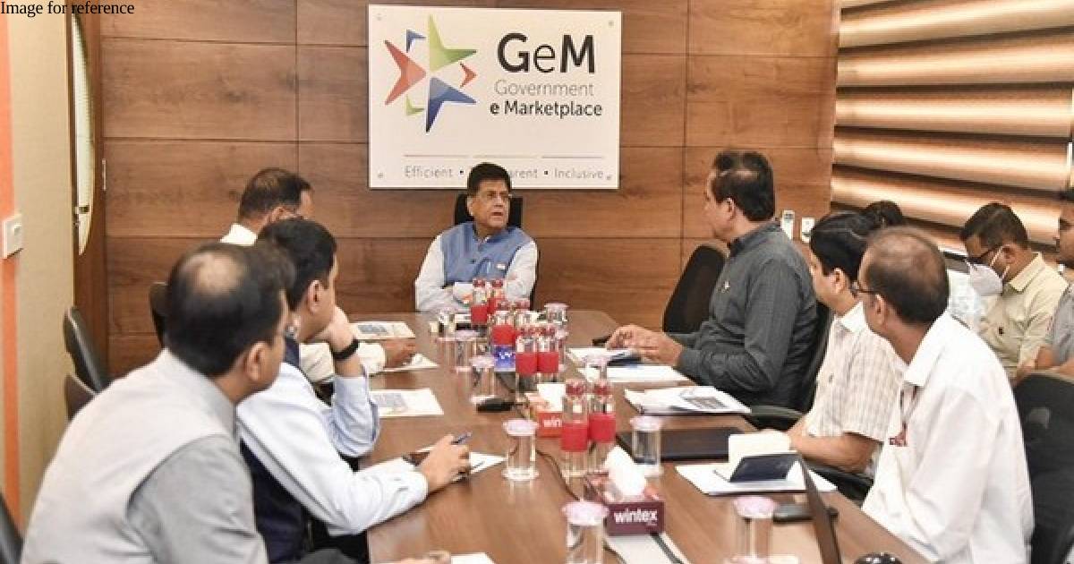Minister Piyush Goyal reviews progress of Government e-Marketplace